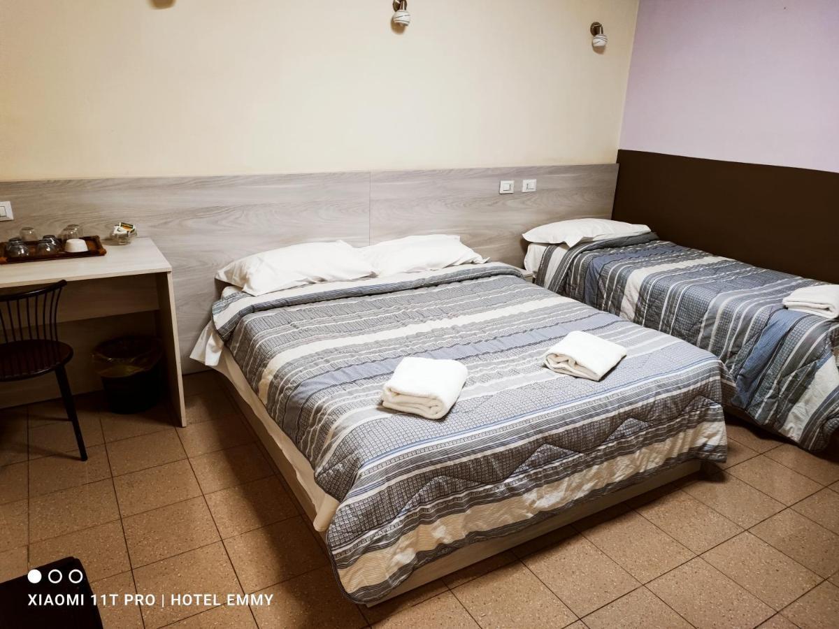 Hotel Emmy Hotel *