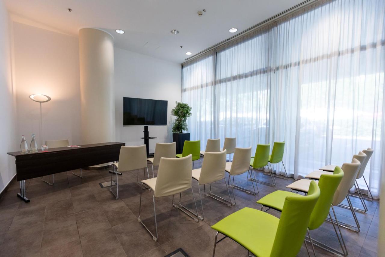 Hotel Ramada Plaza By Wyndham Milan