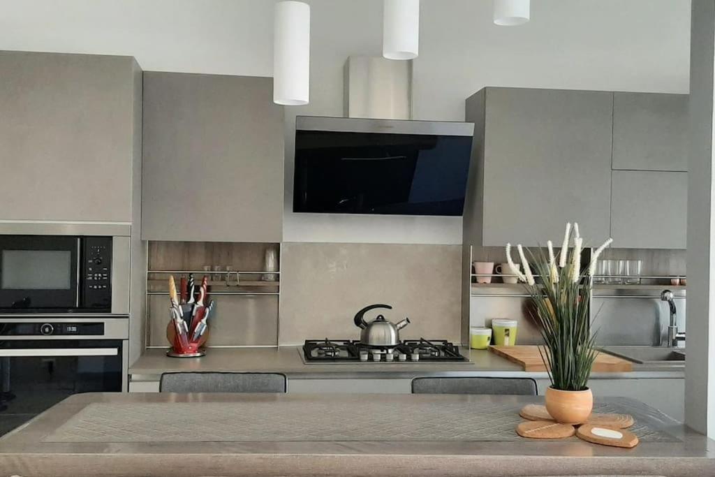 Apartment Ampio Bilocale In Zona Porta Vittoria / Corso Lodi Milan
