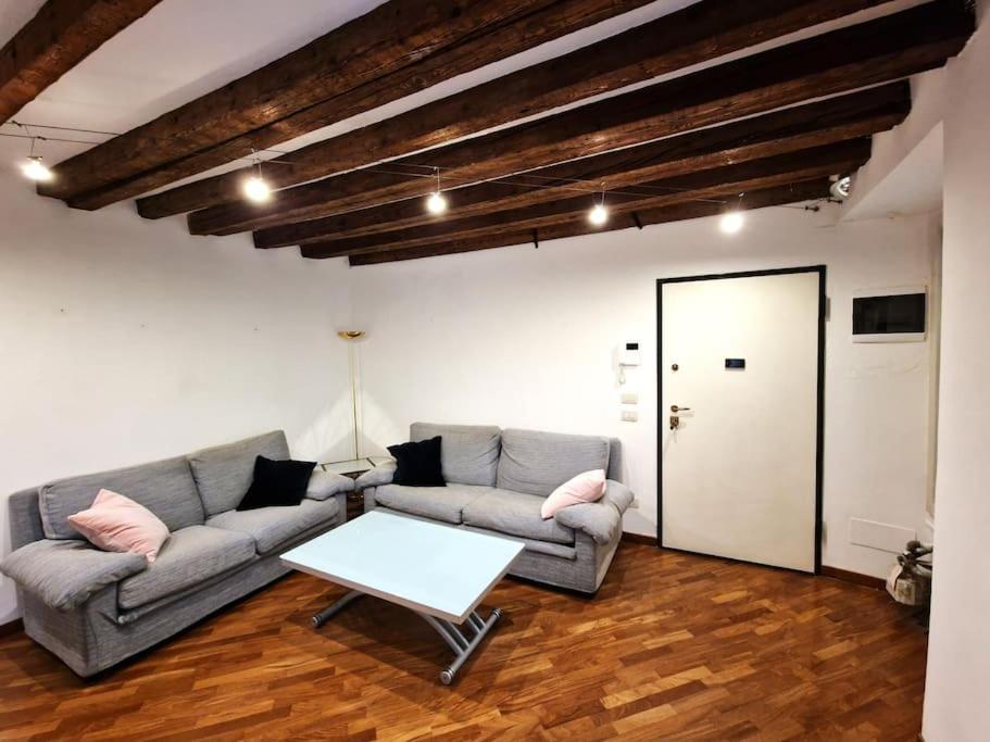 Magnifico Ristrutturato Appartement *