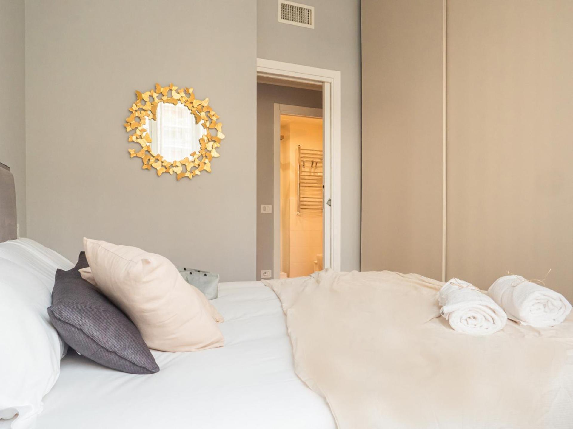 The Rent - Lovely Two-bedroom Near Bocconi Milano