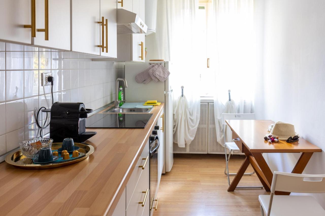 Apartment Piccola Parigi Design