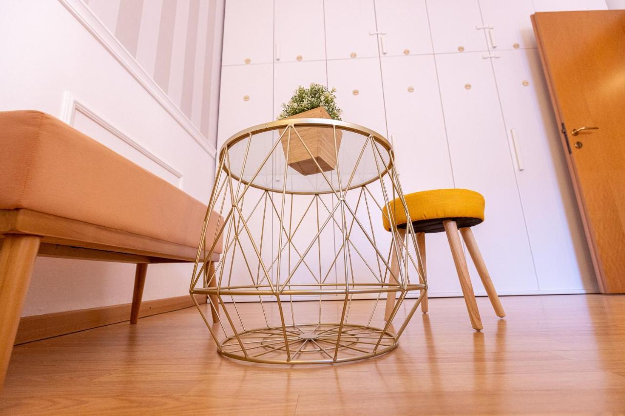 Apartment Piccola Parigi Design