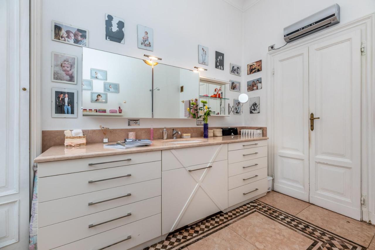 Very In Cadorna Station Area! Excellent If Arrive From Malpensa Airport Apartment *