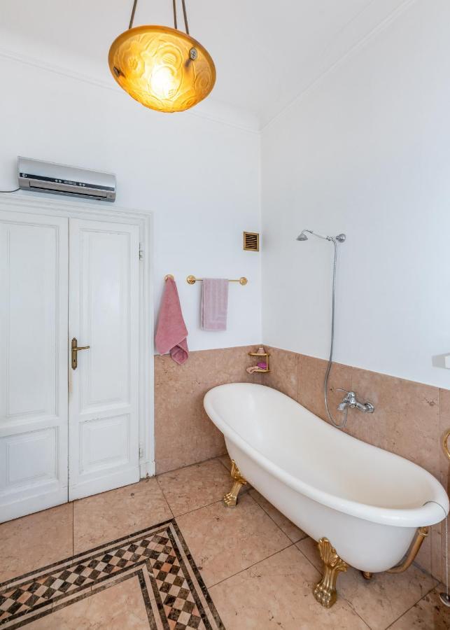 Apartment Very In Cadorna Station Area! Excellent If Arrive From Malpensa Airport