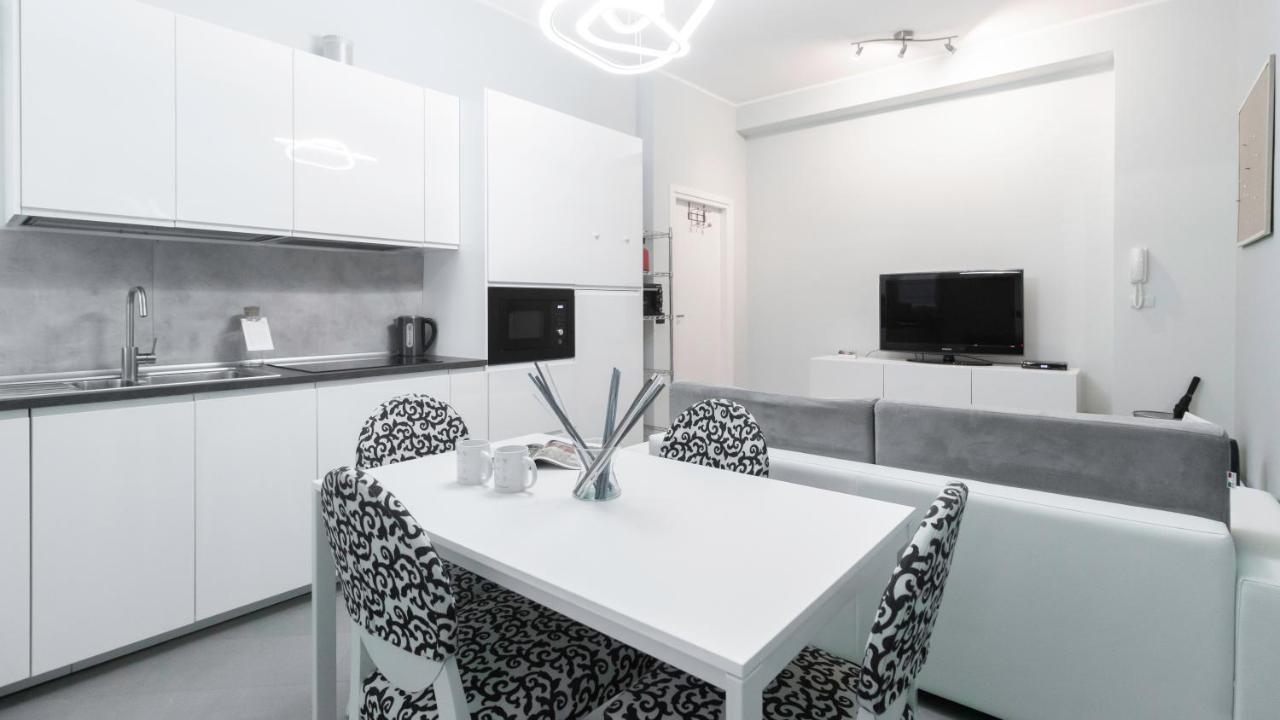 Italianway - Martinetti 21 * Milano