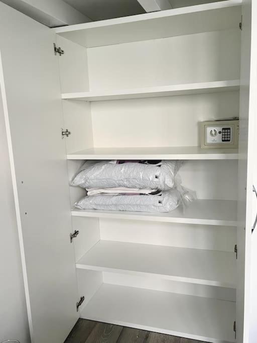 Aura Pacinotti Loft Apartment Milan