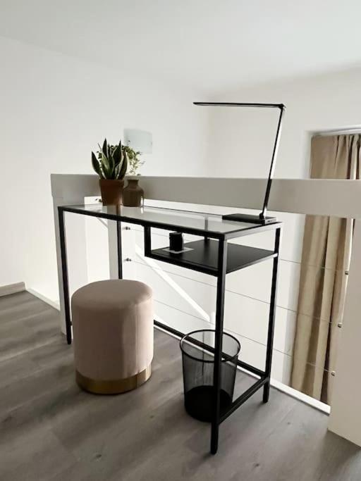 Aura Pacinotti Loft Milan