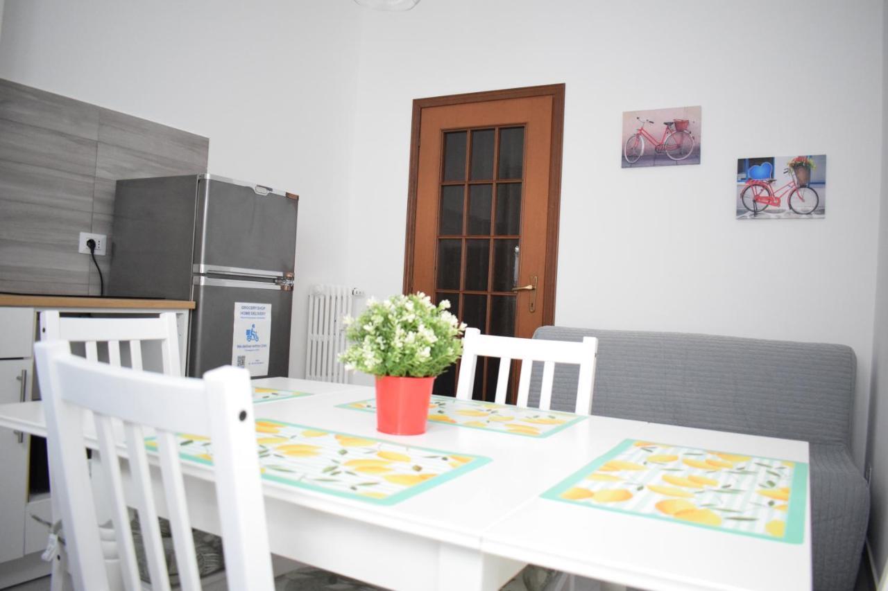 L'arche Comfort&relax - Gambara Square Di Via Palma Apartment