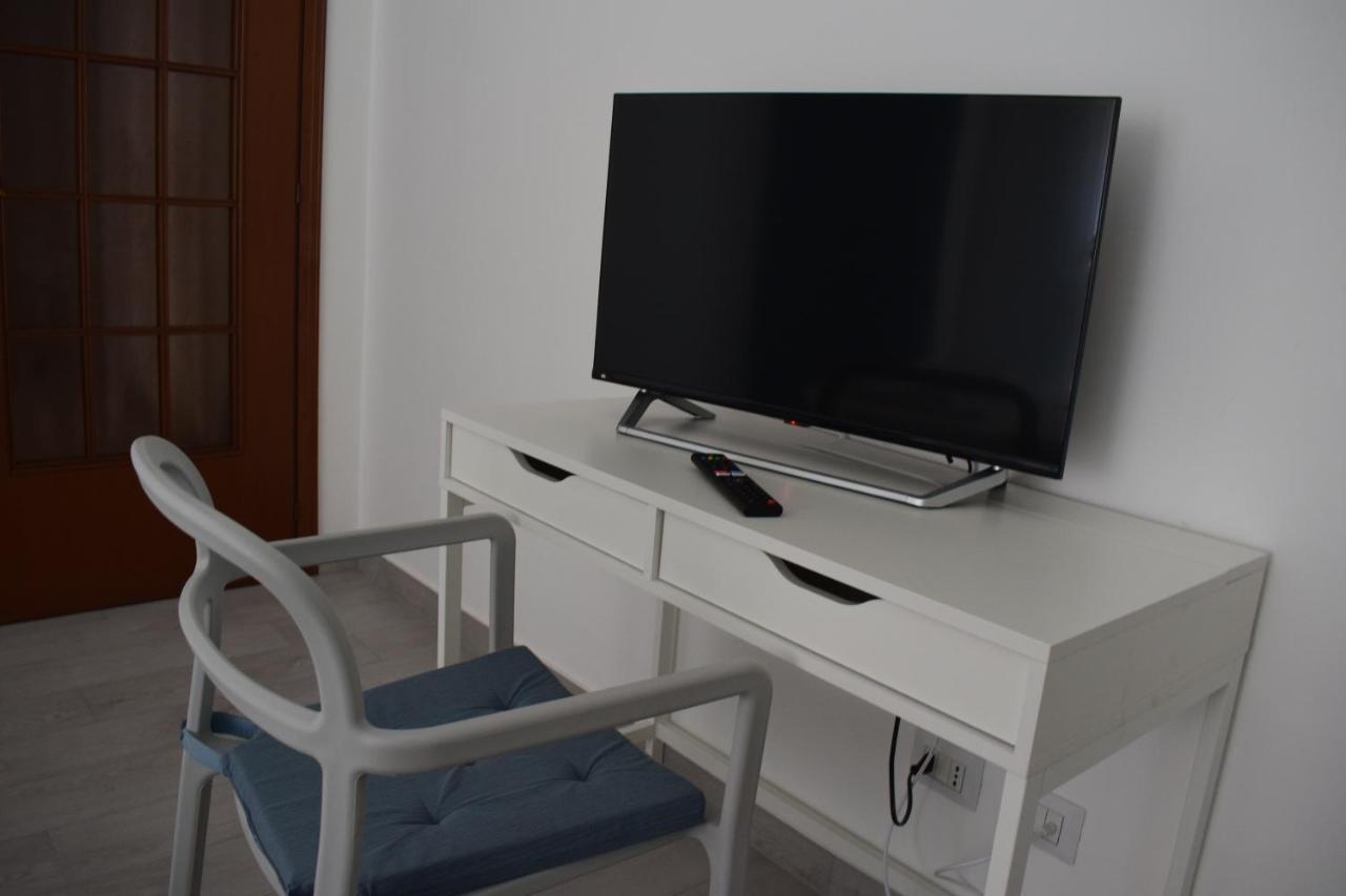 L'arche Comfort&relax - Gambara Square Di Via Palma Apartment