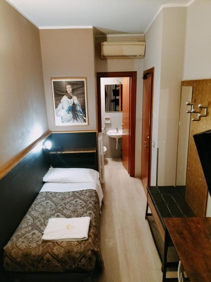 Hotel Dateo 2*