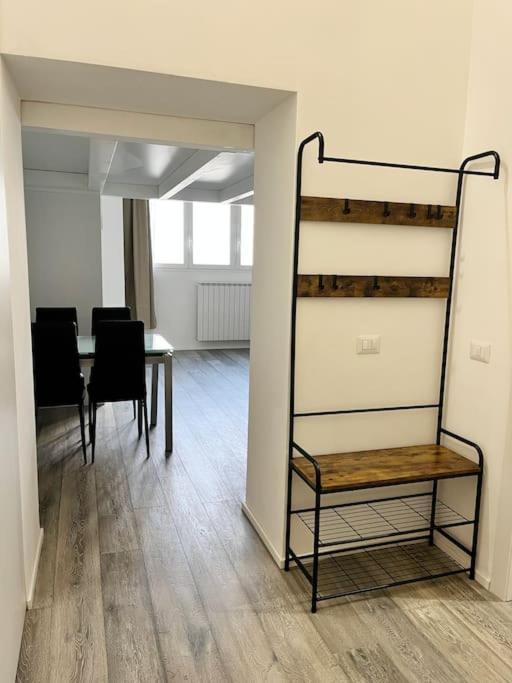 Aura Pacinotti Loft Milan