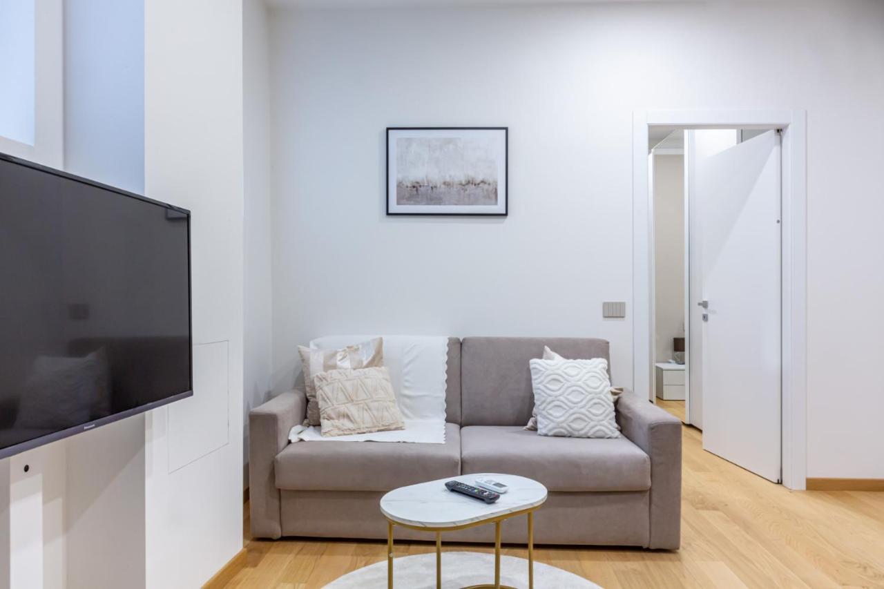 Apartment Easylife - Bilocale Moderno E Sofisticato In Zona Porta Venezia Milan