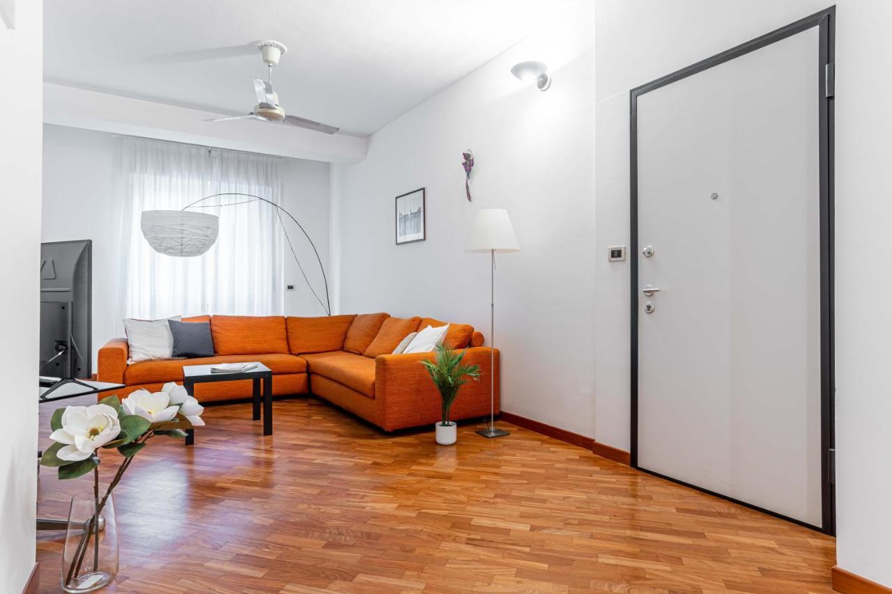 Joivy Lovely And Inviting Flat With Balcony Appartement Milaan