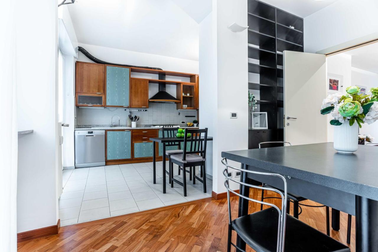 Joivy Lovely And Inviting Flat With Balcony * Milaan