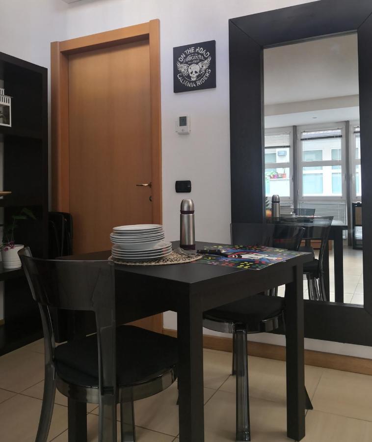 Loft Ristrutturato Vicino M4 Argonne - San Benigno * Mailand