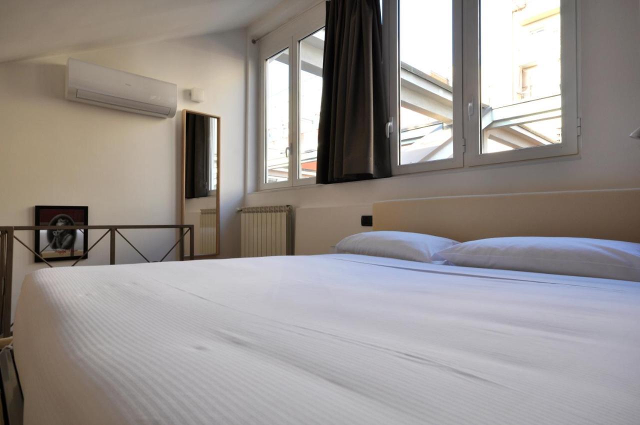 Leilighet Loft Ristrutturato Vicino M4 Argonne - San Benigno *