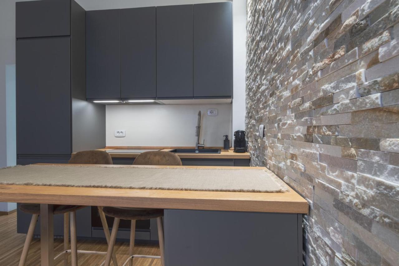 Apartment Easylife - Elegante E Moderno In Zona Garibaldi *