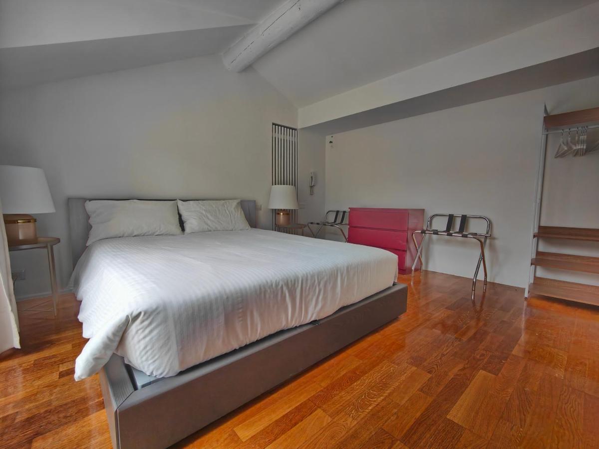 Crocetta - Design With Terrace Mailand