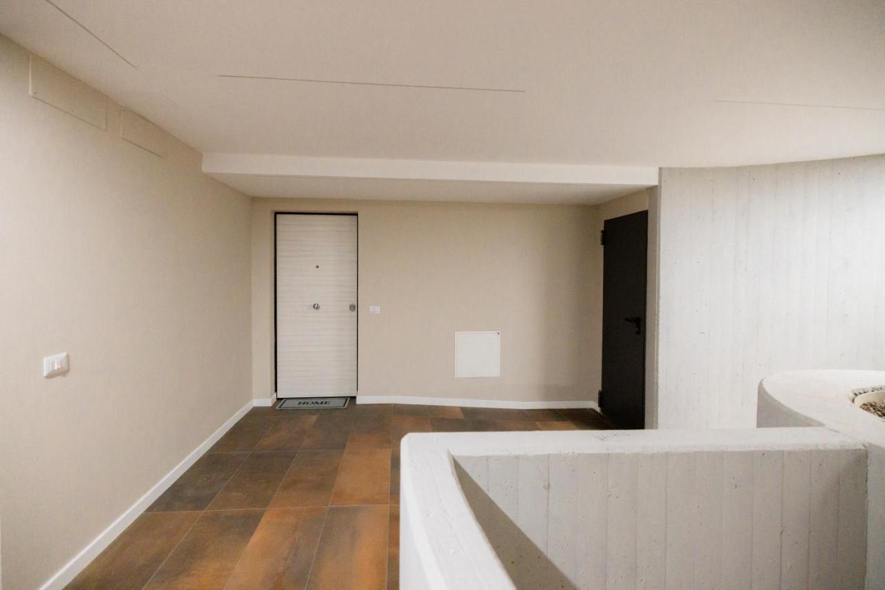 Apartment Nuovissimo Bilocale In Zona Navigli/romolo *