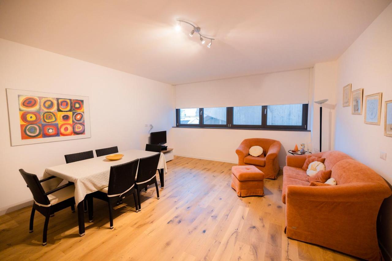 Apartment Nuovissimo Bilocale In Zona Navigli/romolo *