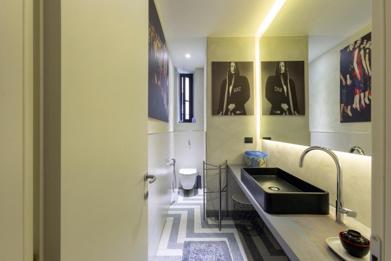 Armani House, Superior In Center Milano