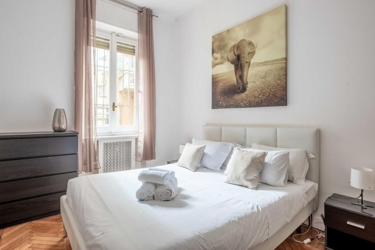 Lejlighed Exclusive 4 Bedrooms In Center