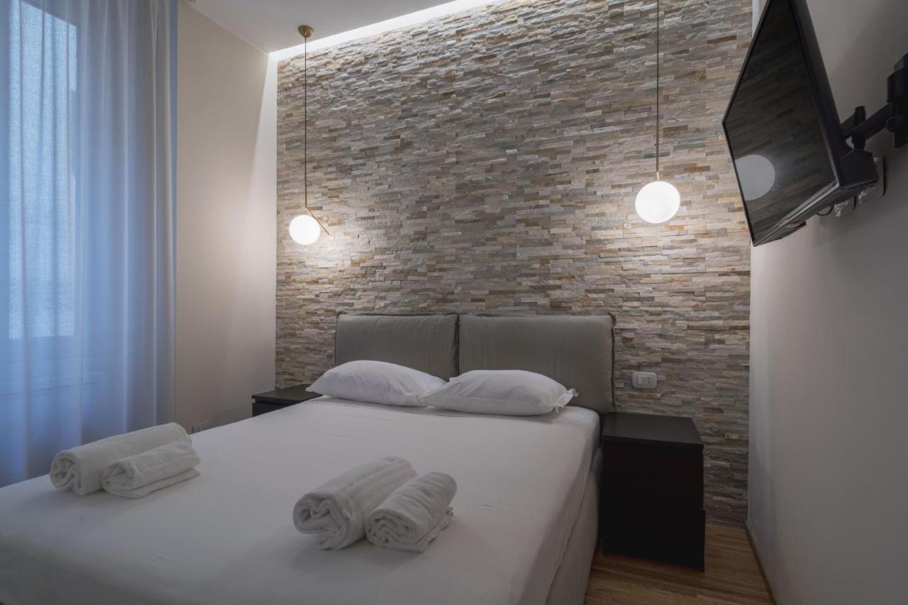 Easylife - Elegante E Moderno In Zona Garibaldi Apartment