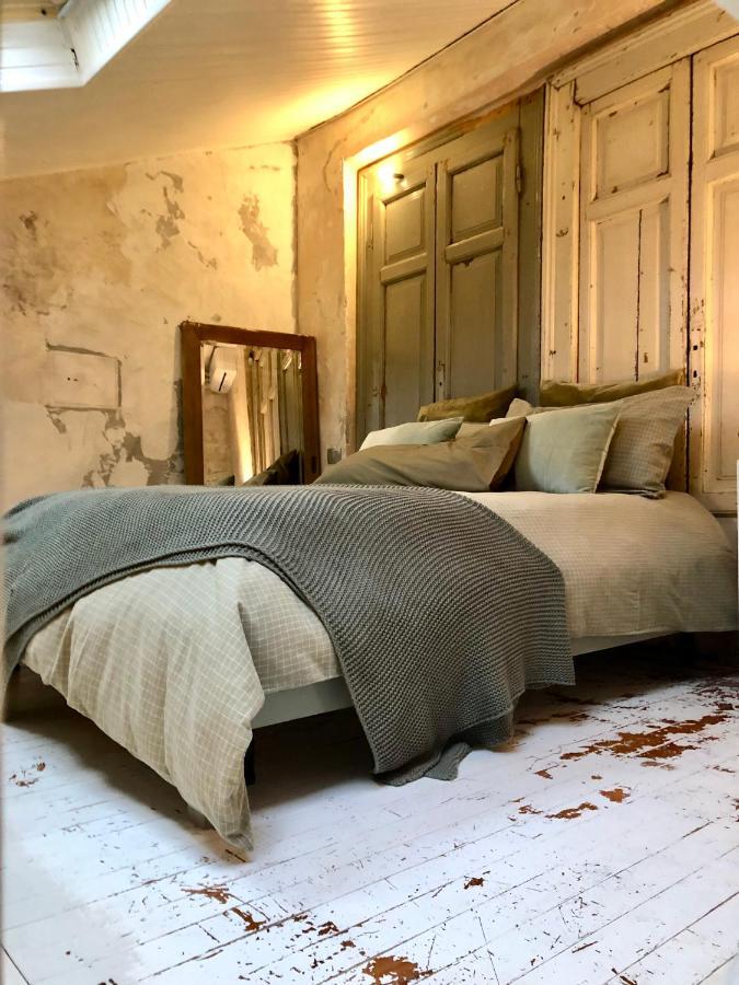 Charming And Design Attic Loft In Coolest Area Navigli Ticinese Apartment *