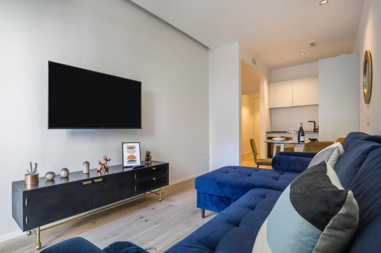 Luxury Gem-hosted By Sweetstay Apartment Milan