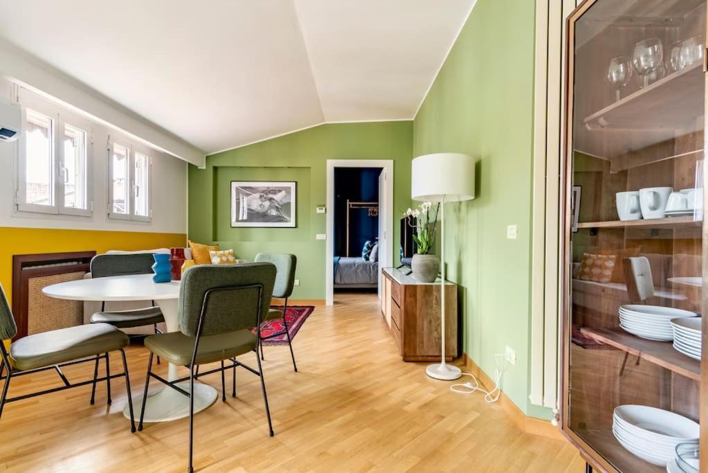 The Color-block House Apartment