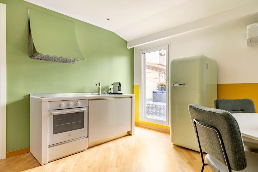 The Color-block House Apartment *