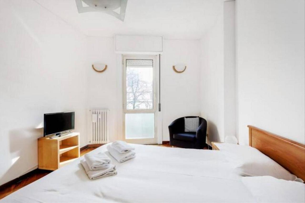 Leilighet Porta Romana Comfortable Flat Con Balcone