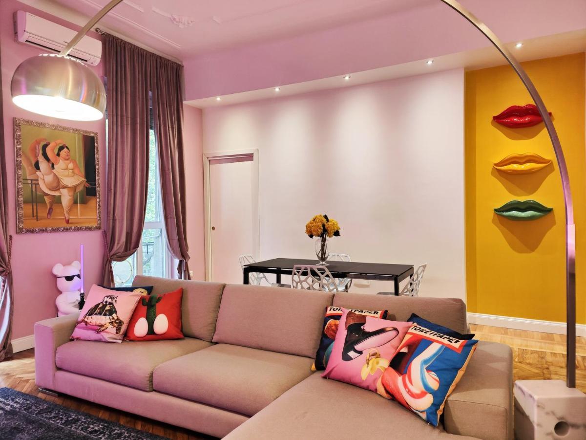 Designed Pop 2 Bedrooms, 2 Baths In Center - Wifi, Ac, Steps From Subway M1 And M2, Station And Airport Connected Lejlighed Milano