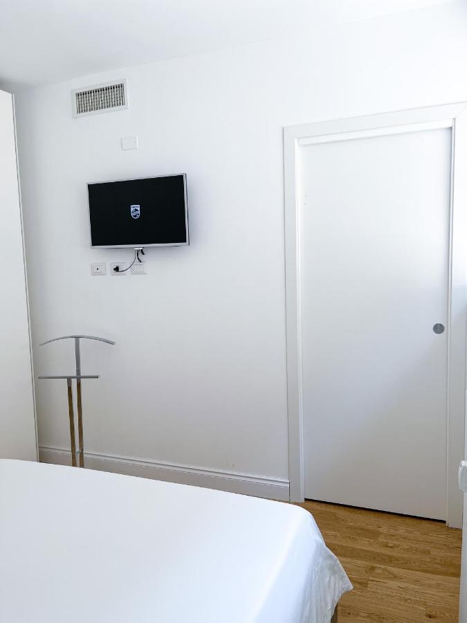 Cozy Close To Centrale - Loreto Holiday home *