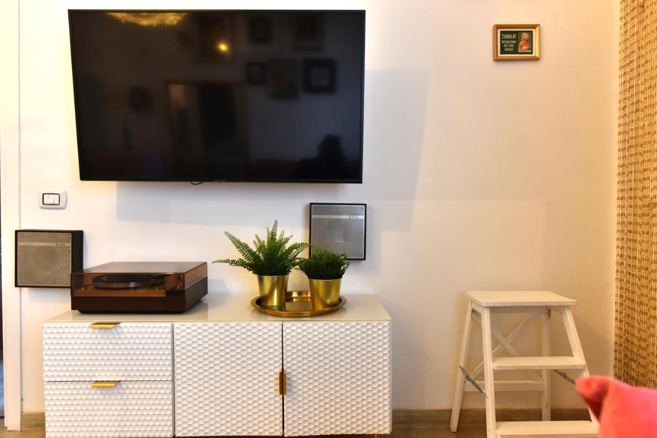 Caseospitali - Casa Milangeles, Bilocale In Stile Pop E Vintage X2 *