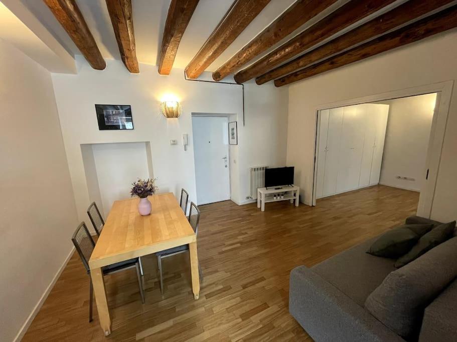 Appartement Tortona, 12 - Tra Fashion E Design