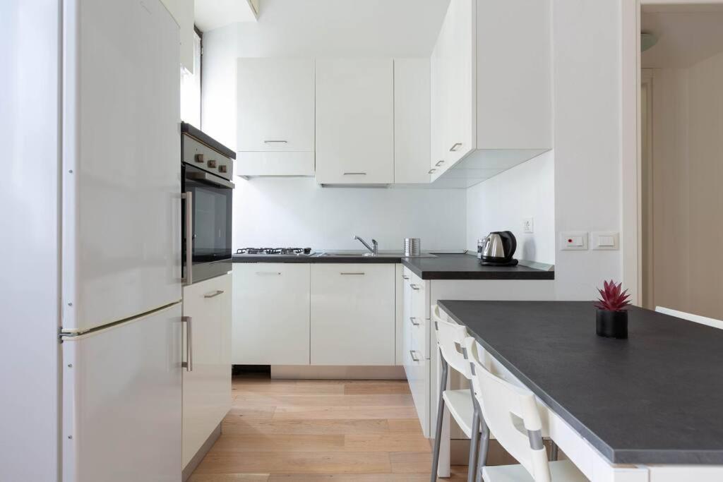 Porta Nuova Diamond Tower Flat Apartment
