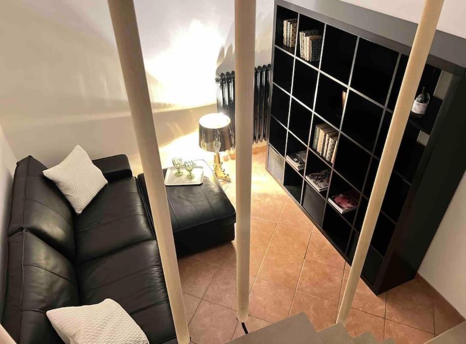 Lejlighed Life Is Beautiful Design Loft Navigli Romolo, Netflix, Wifi, Ac And Street Parking