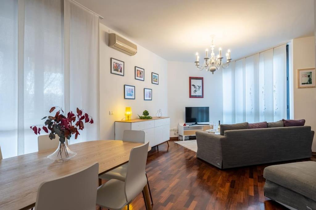 Duomo-portaromanaxxl Terrace & Free Parking * Milano