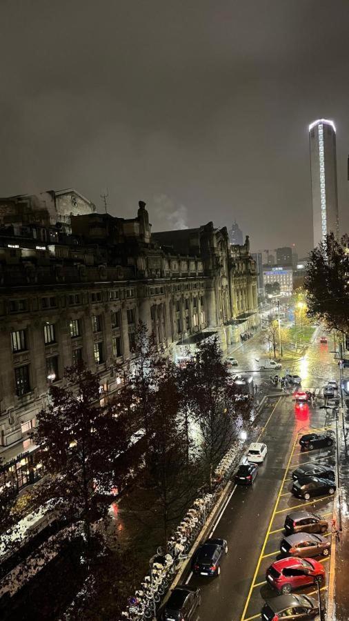 Affittacamere Station Group - Via Sammartini 15 Milano
