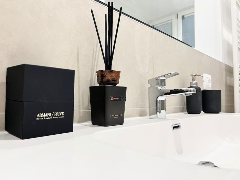 The Boutique - Hebrew Quarter Milan