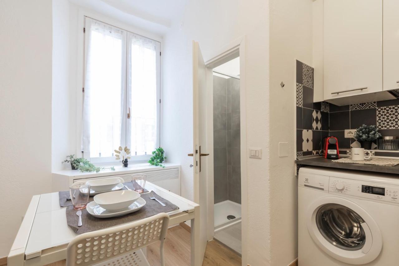Apartment I Host - Alessi 10 Milan