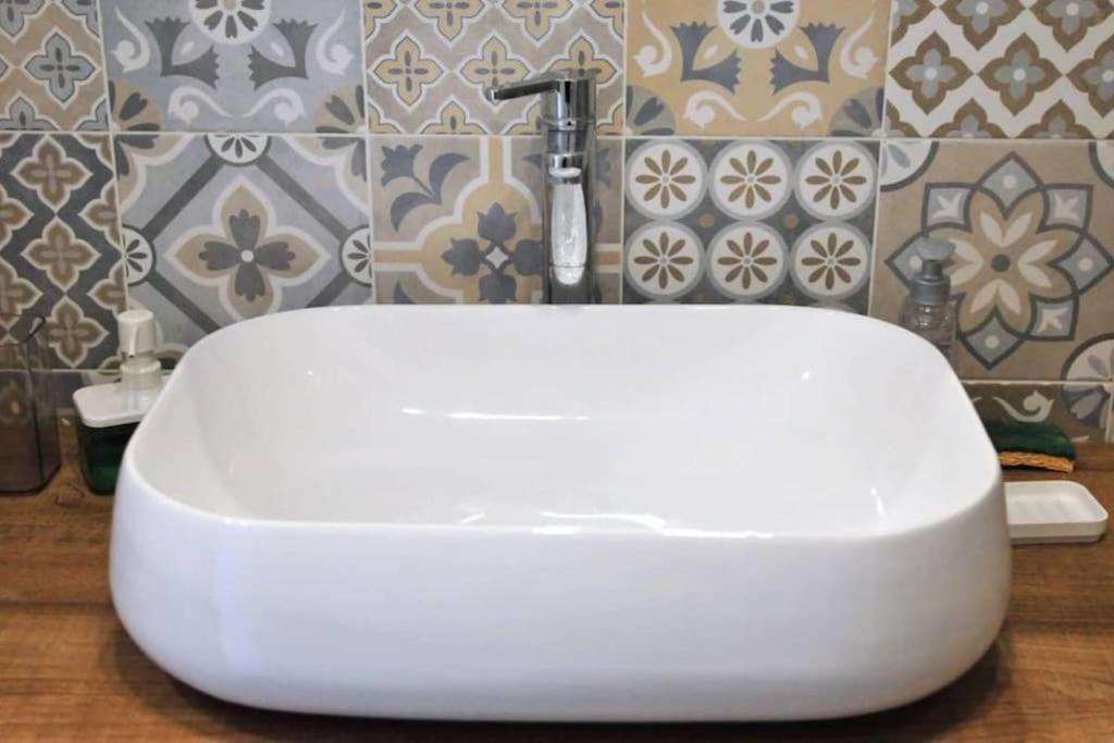 Moderno Design District Apartment Milan