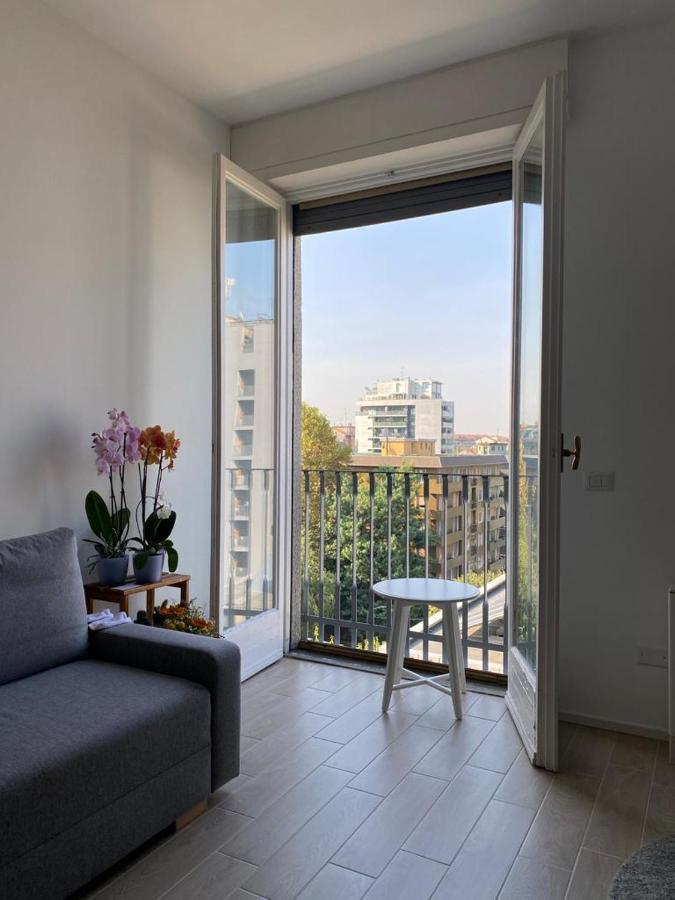Apartment Moderno Design District