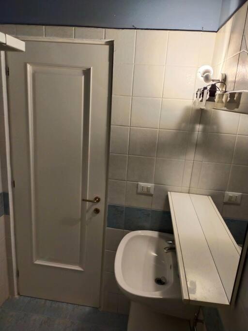 Nye-apart Portello-milan Fiera Life-san Siro-ippodromo- Allianz Cloud-cozy Flat With Big Terrace * Milan