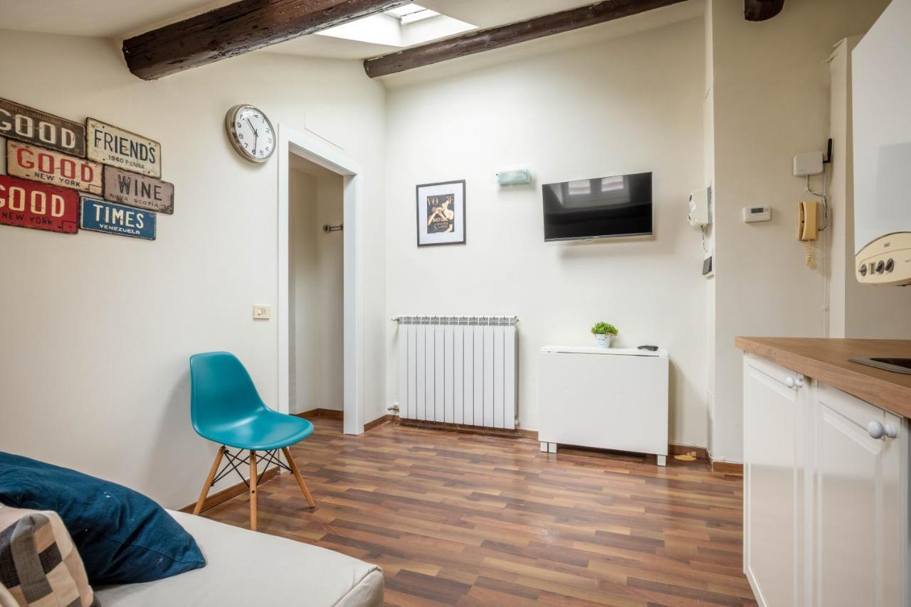 Apartment Luvi - Mantova Milan