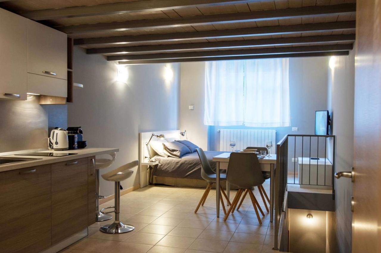 - Fiera Apartment *