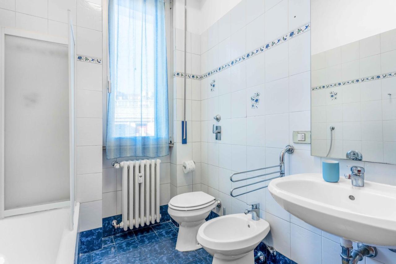 Zona Navigli - Smart House Con Tv 50 E Fast Wifi Milano