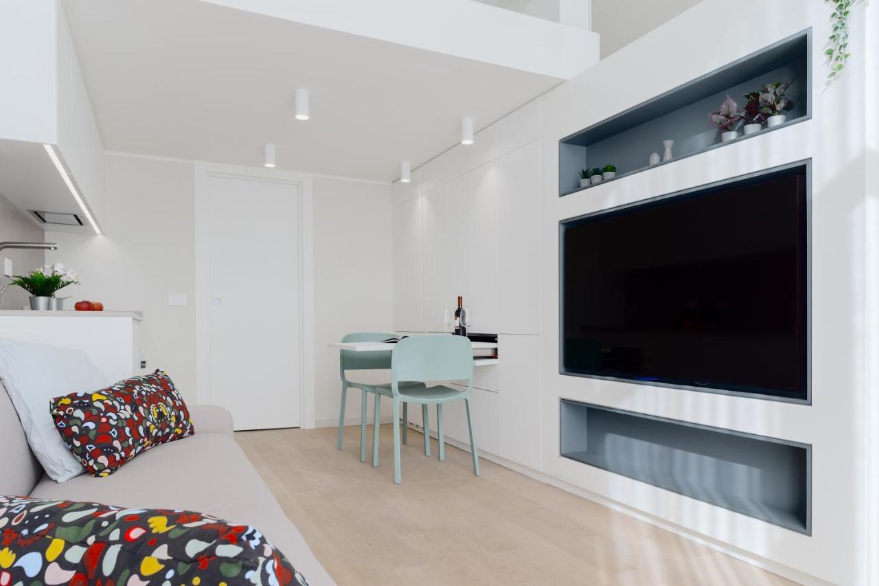 Apartment Touch&go - Via Gaetano Previati 38, *